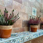 Barát - Cosy - Teljes Ház Privát Udvarral - 4 Szoba, 2 Fürdő