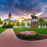 Barát - Cosy - Teljes Ház Privát Udvarral - 4 Szoba, 2 Fürdő * Szeged