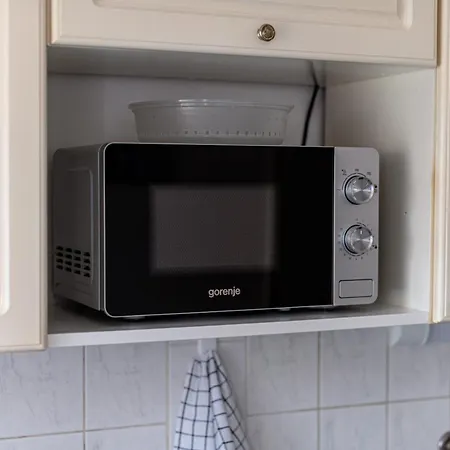 Barat Vendeghaz - Cosy - Teljes Haz Privat Udvarral - 4 Szoba, 2 Fuerdo Szeged