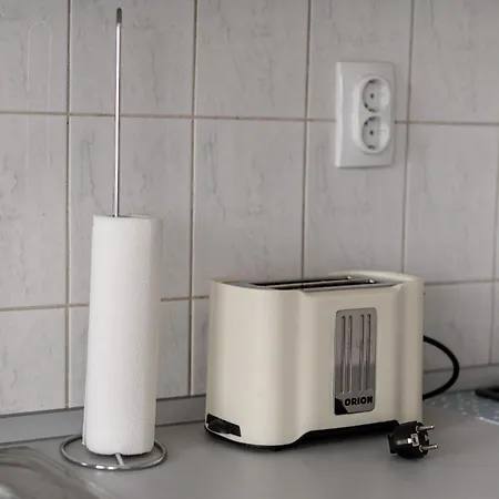 Apartment Barat Vendeghaz - Cosy - Teljes Haz Privat Udvarral - 4 Szoba, 2 Fuerdo Szeged